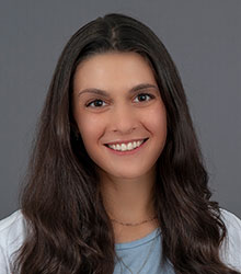 Laura DeCosta, PharmD