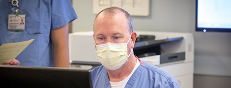 /content/dam/ahn/en/dmxahn/images/services/primary-care/24-7-nurse-line-appointments-mobile.jpg