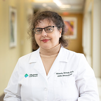 Doctor Mihaela Nowak